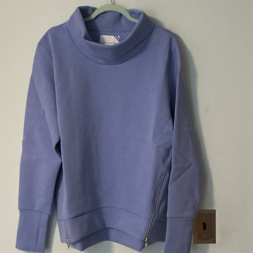 Addison Bay XL NWT Lavender Funnel Neck Women's Everyday pullover